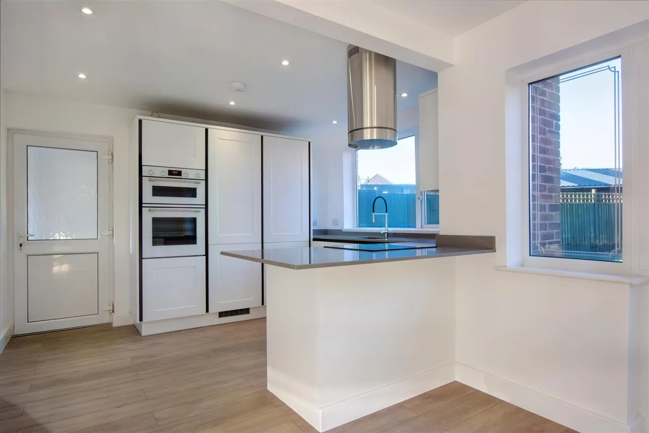 Brampton Drive, Stapleford, NG9, photo 6