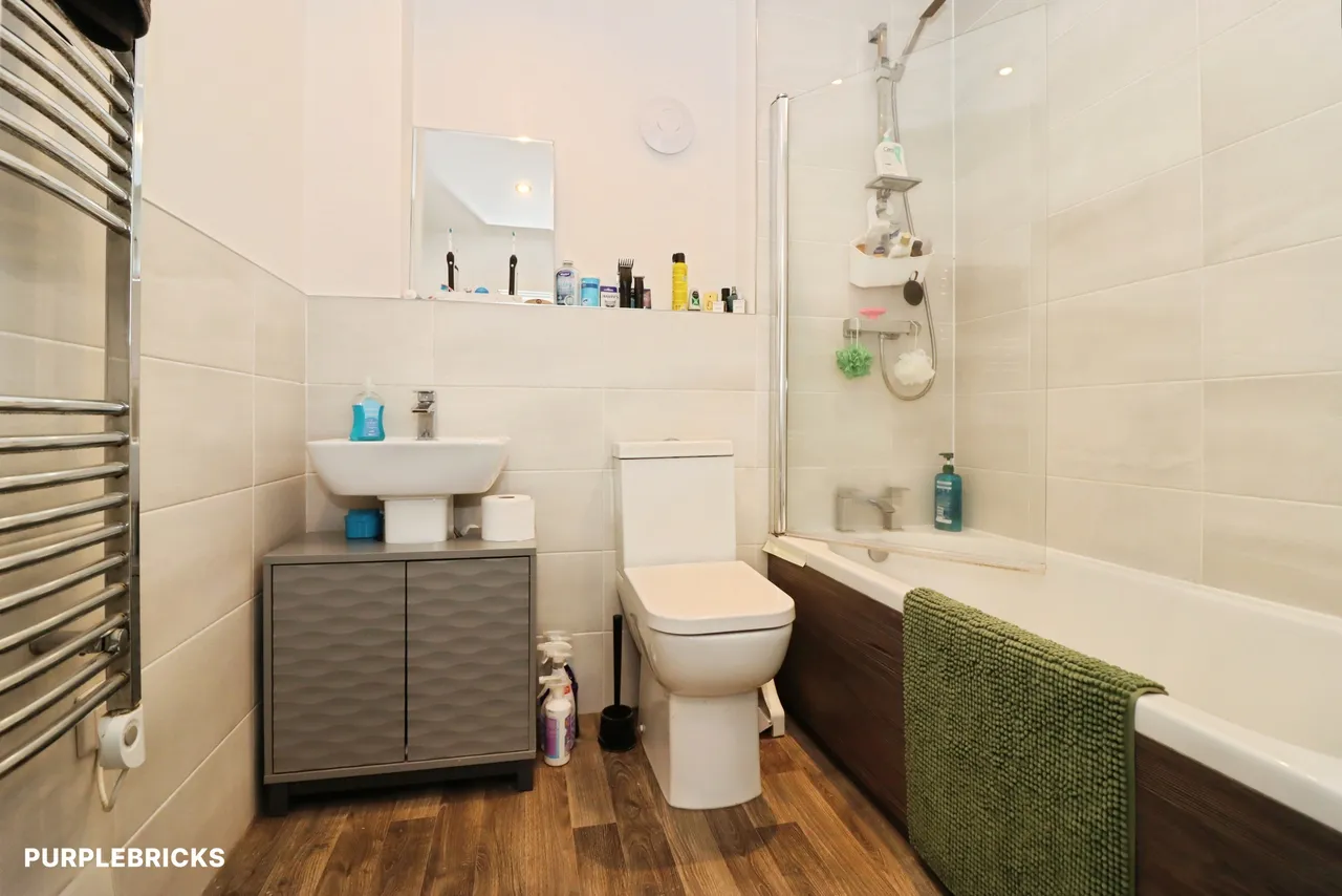Pintail Meadow, Worksop, S80, photo 16