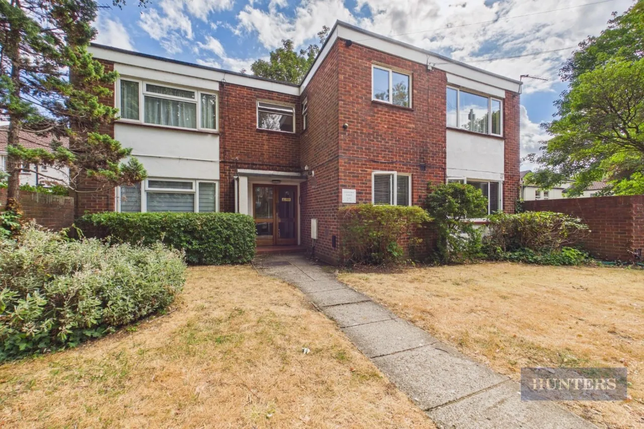 1 bed flat for sale — Grosvenor Road, Southampton