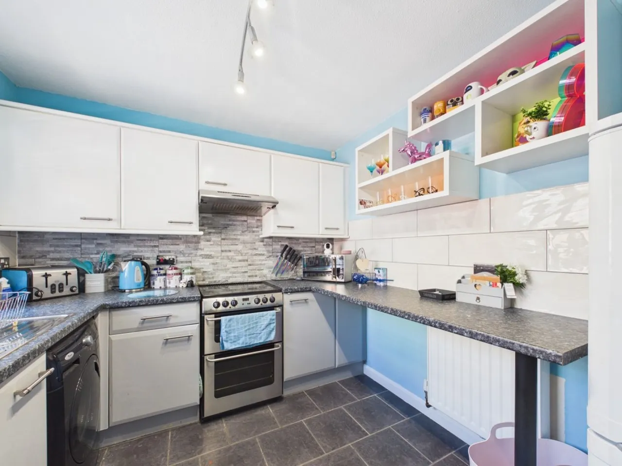 St Judes, Plymouth, PL4, photo 11