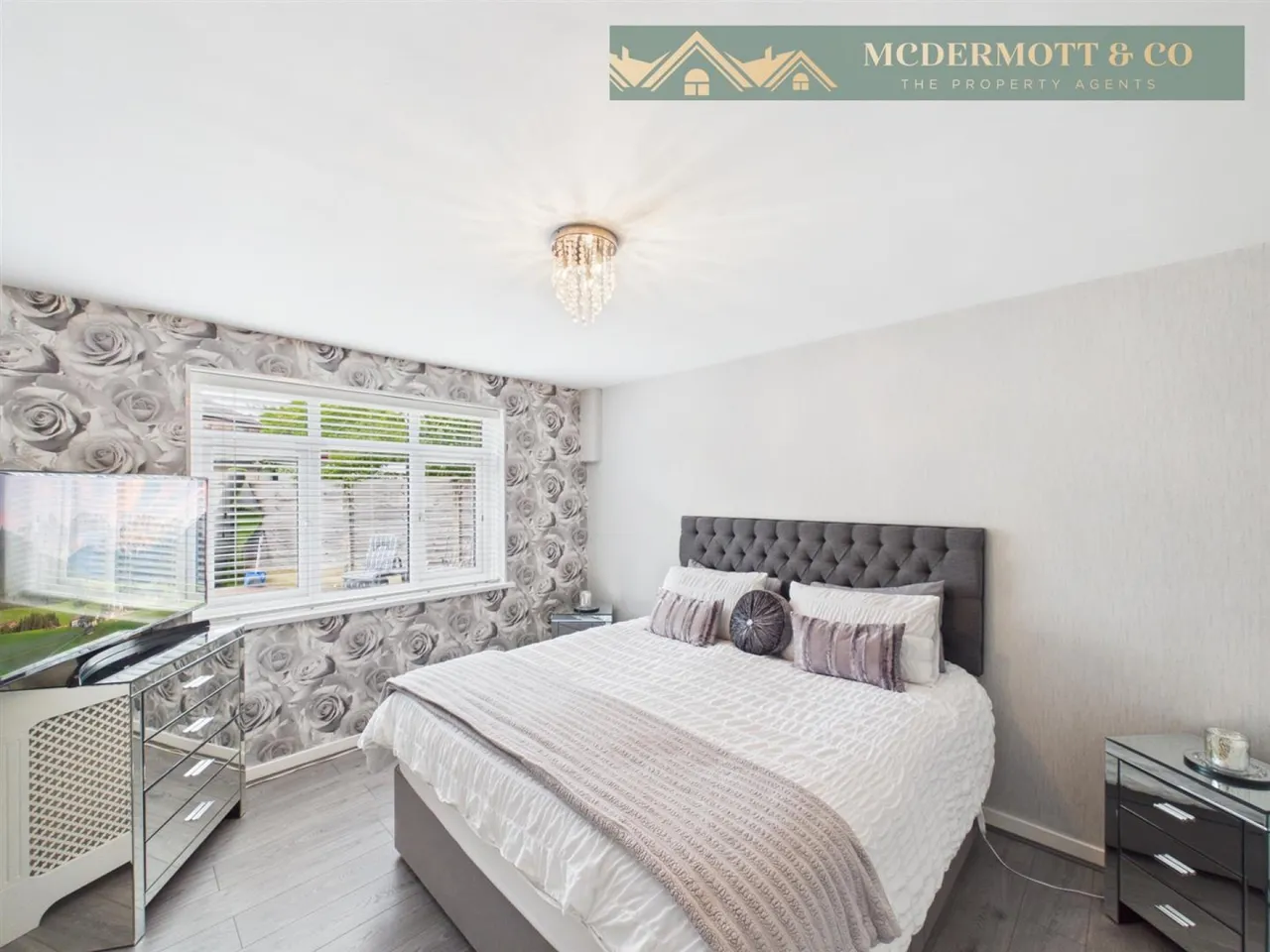 Windsor Road, Clayton Bridge, M40, photo 18