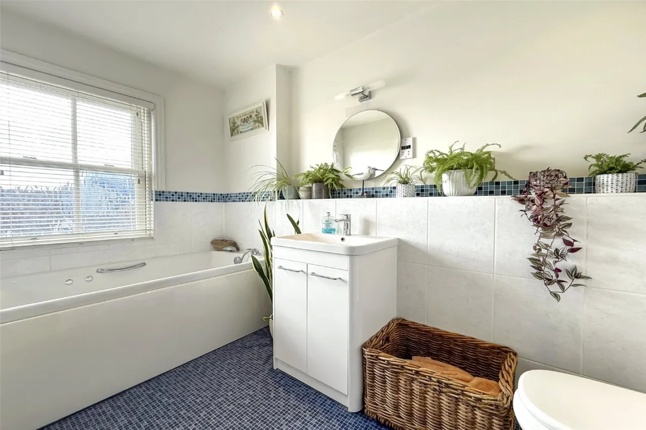 Littlehampton, BN17, photo 9
