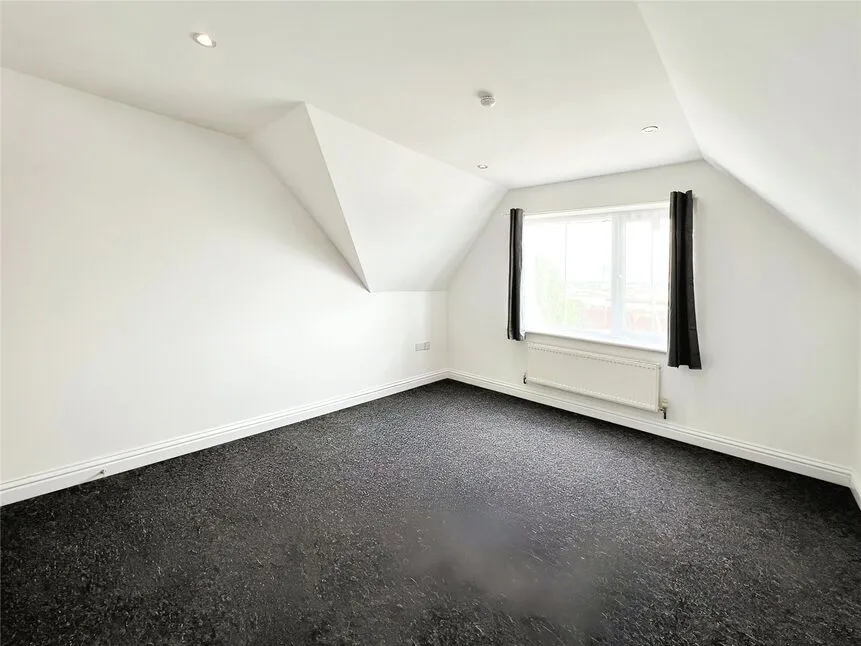 Hillside Avenue, Strood, Kent, ME2, photo 7