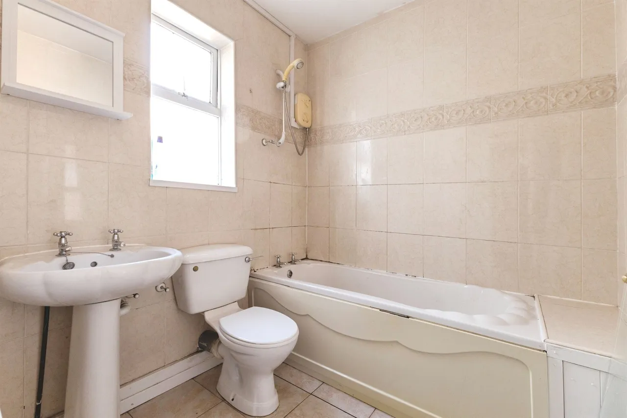 Saltwells Road, Middlesbrough, TS4, photo 13