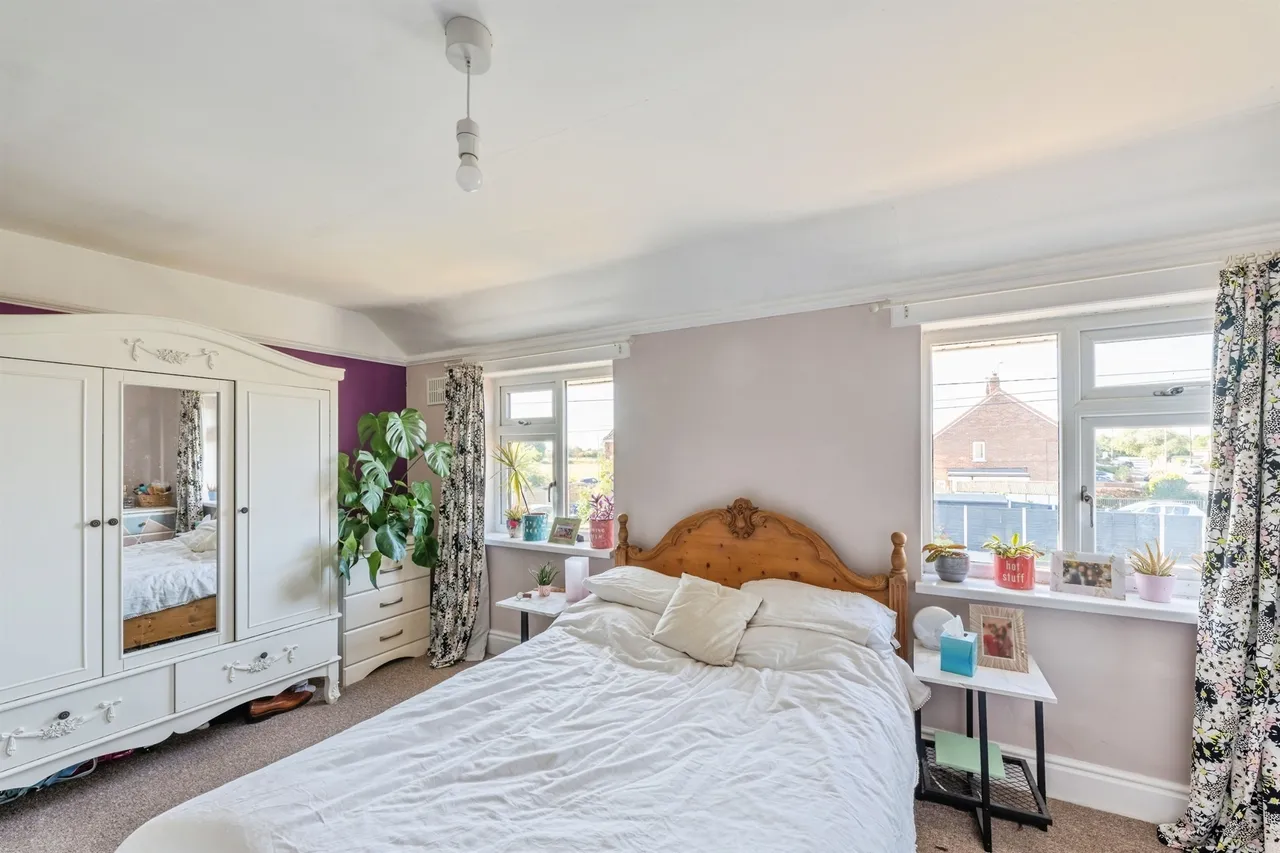 Scholefield Avenue, Woodmansey, BEVERLEY, photo 9