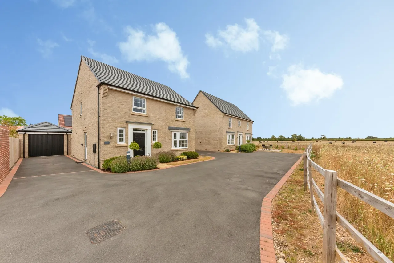 James Ancaster Avenue, Corby Glen, NG33, photo 15