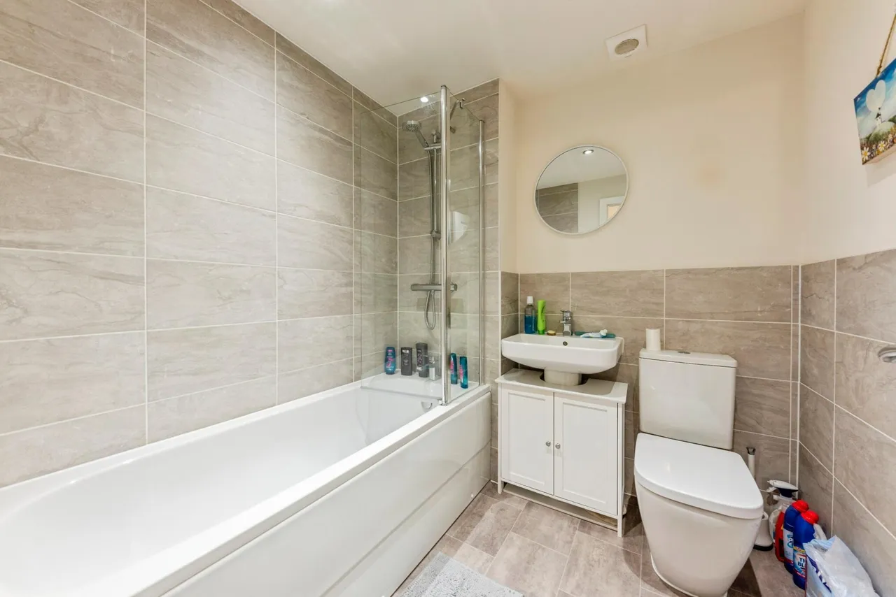 James Ancaster Avenue, Corby Glen, NG33, photo 11