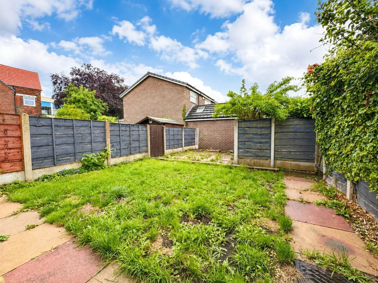Hampstead Lane, Stockport, Greater Manchester, SK2, photo 6
