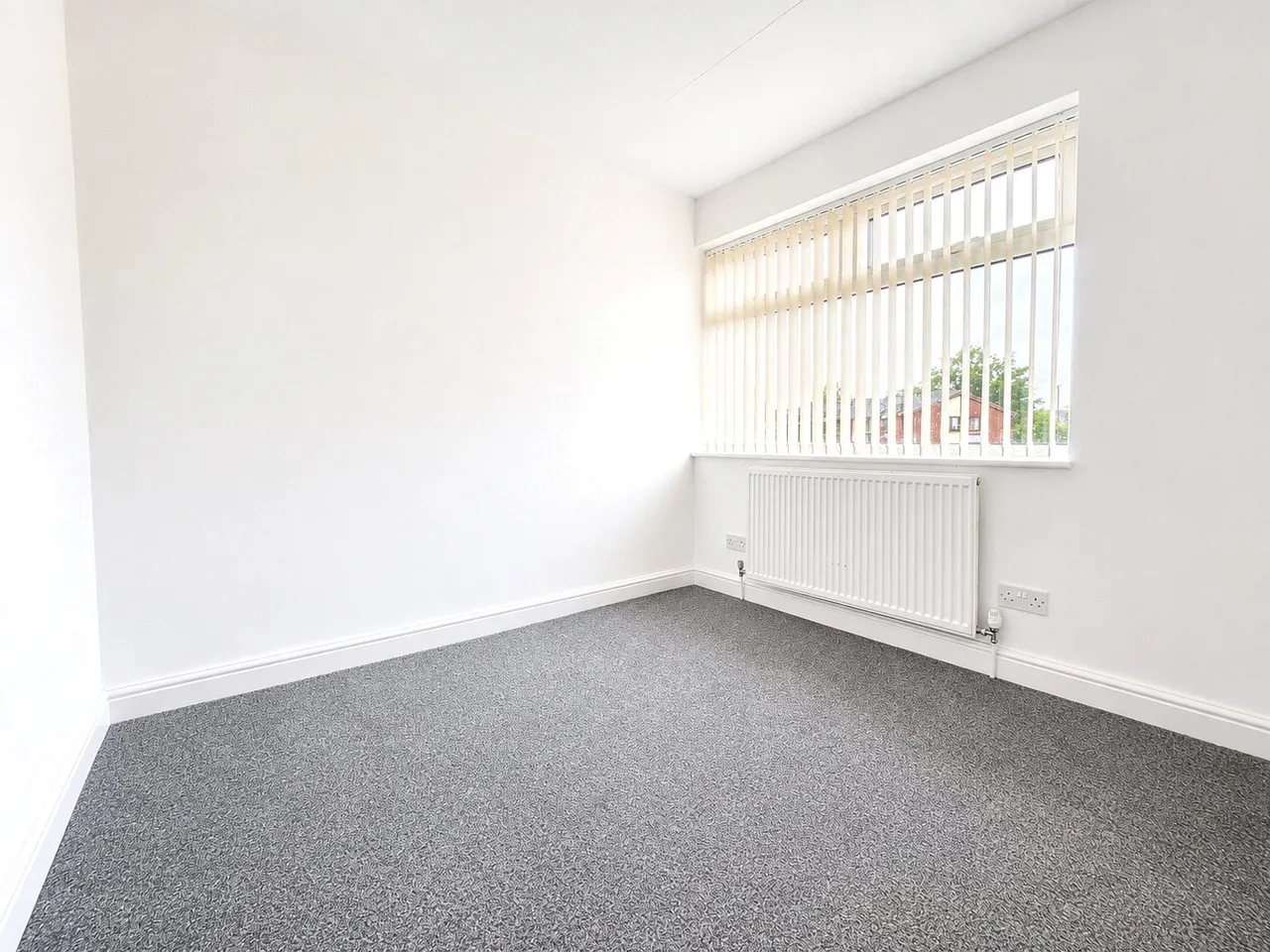 Hampstead Lane, Stockport, Greater Manchester, SK2, photo 7