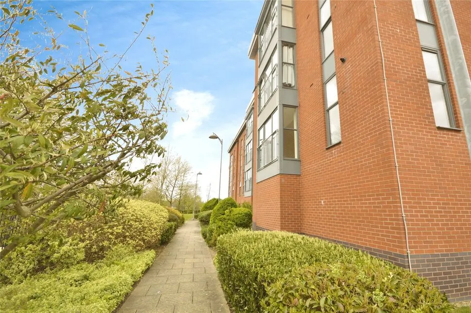 Rothesay Gardens, Wolverhampton, West Midlands, WV4, photo 10