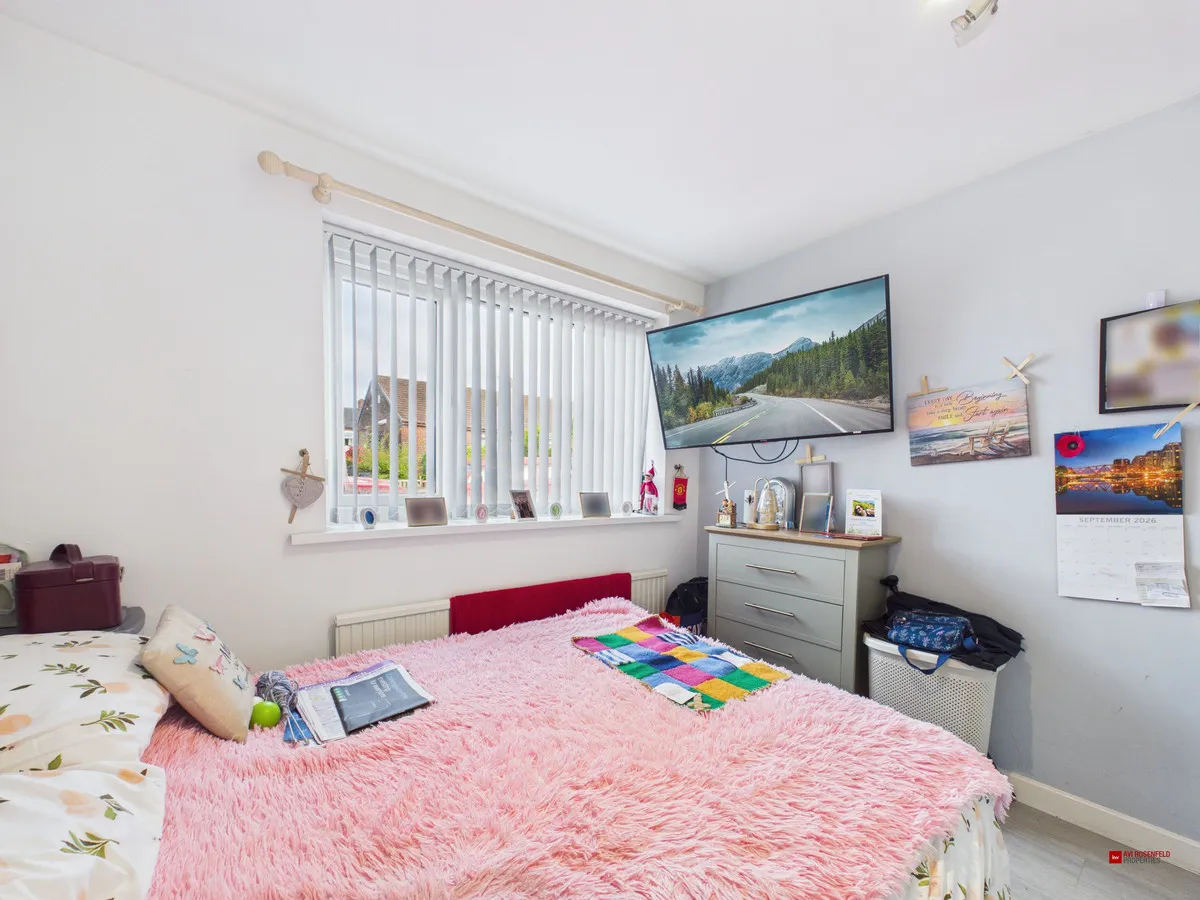 Oldham, OL9, photo 15