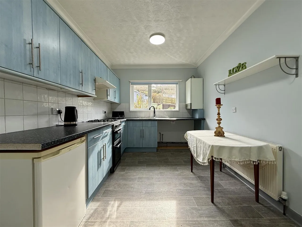 Southdown Avenue, Brixham, photo 5