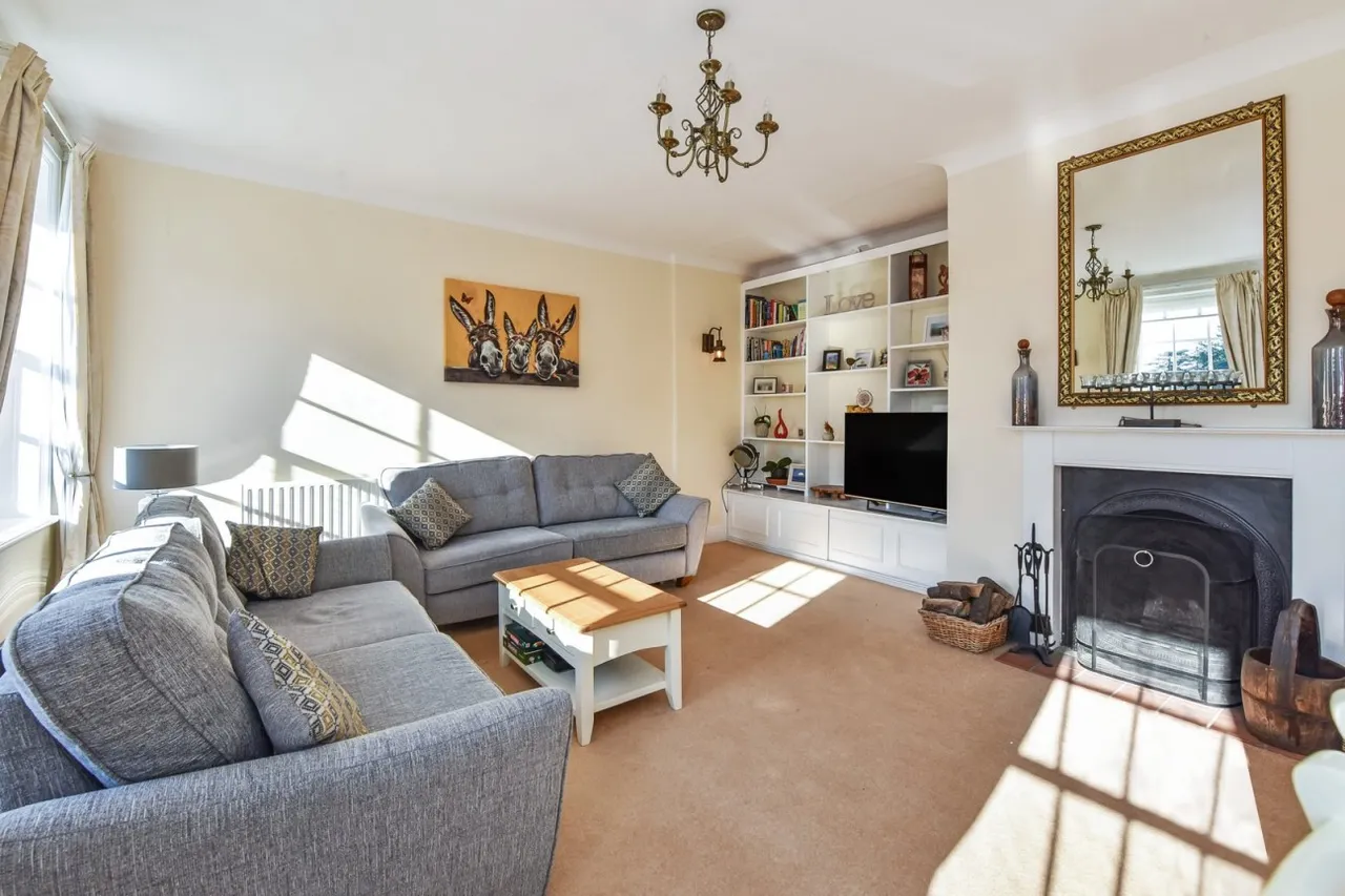 Lyndhurst, SO43, photo 11