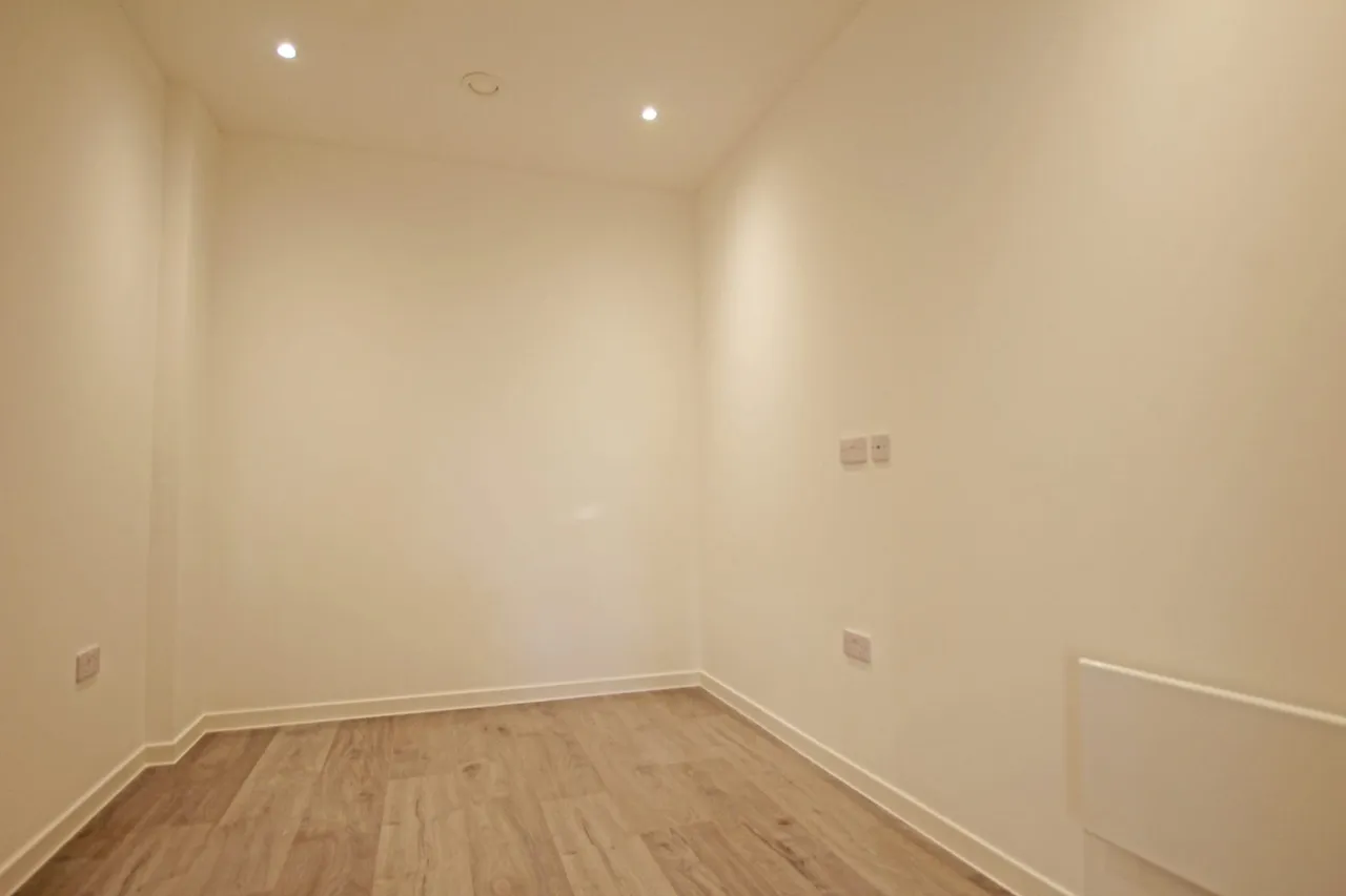 Flat 21, Tempus House, Milton Keynes, 249 Midsummer Boulevard, MK9 1FP, photo 9