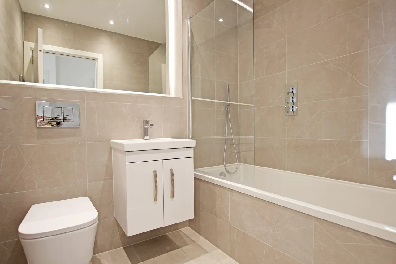 Flat 21, Tempus House, Milton Keynes, 249 Midsummer Boulevard, MK9 1FP, photo 10