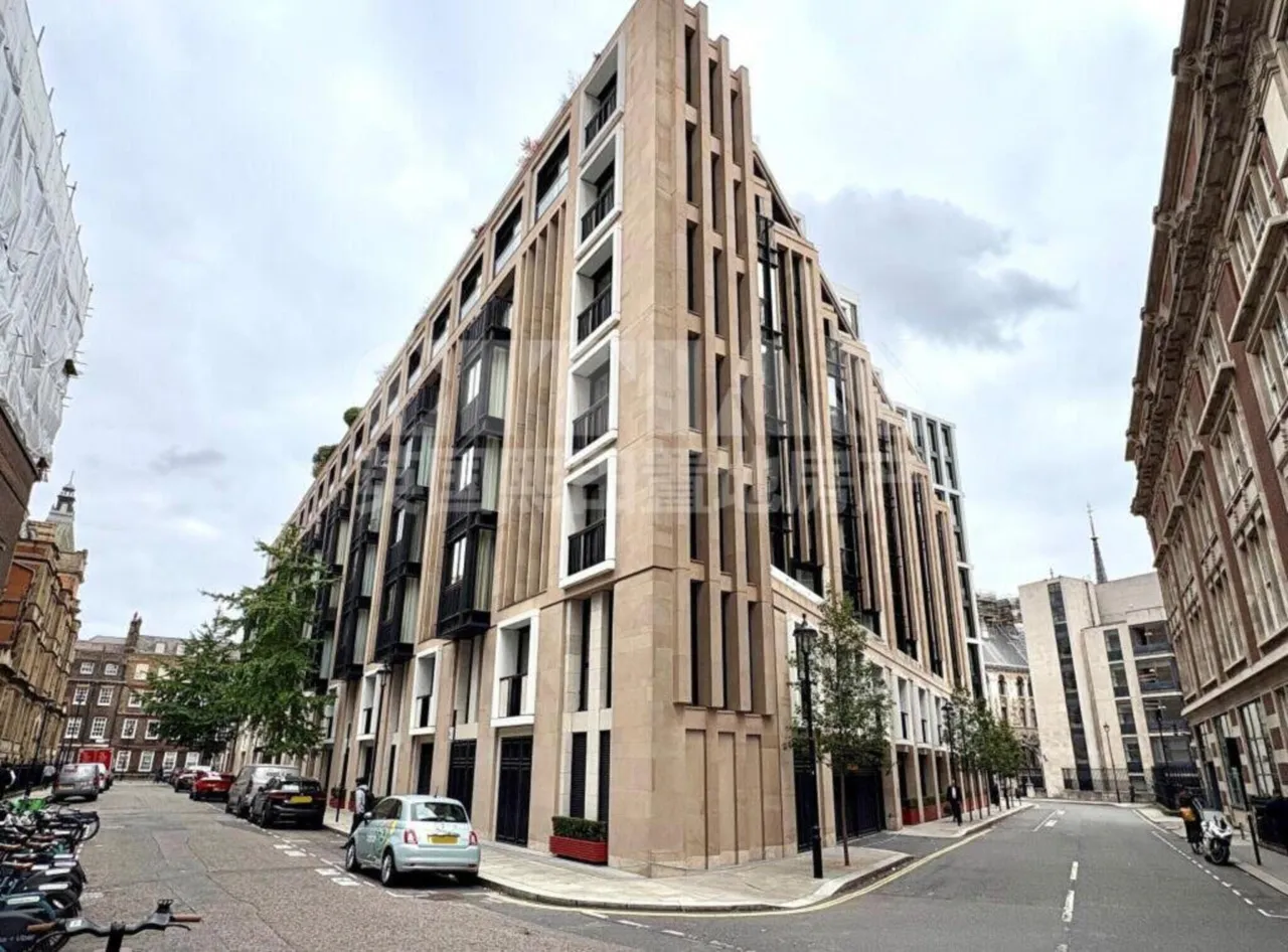 Portugal Street, London, WC2A, photo 18