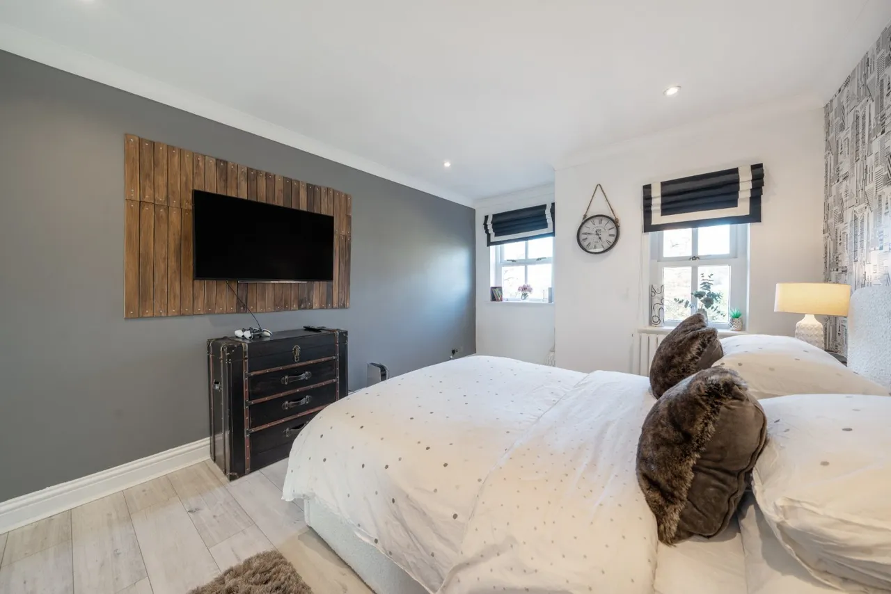 Denham Road, Iver, SL0, photo 9