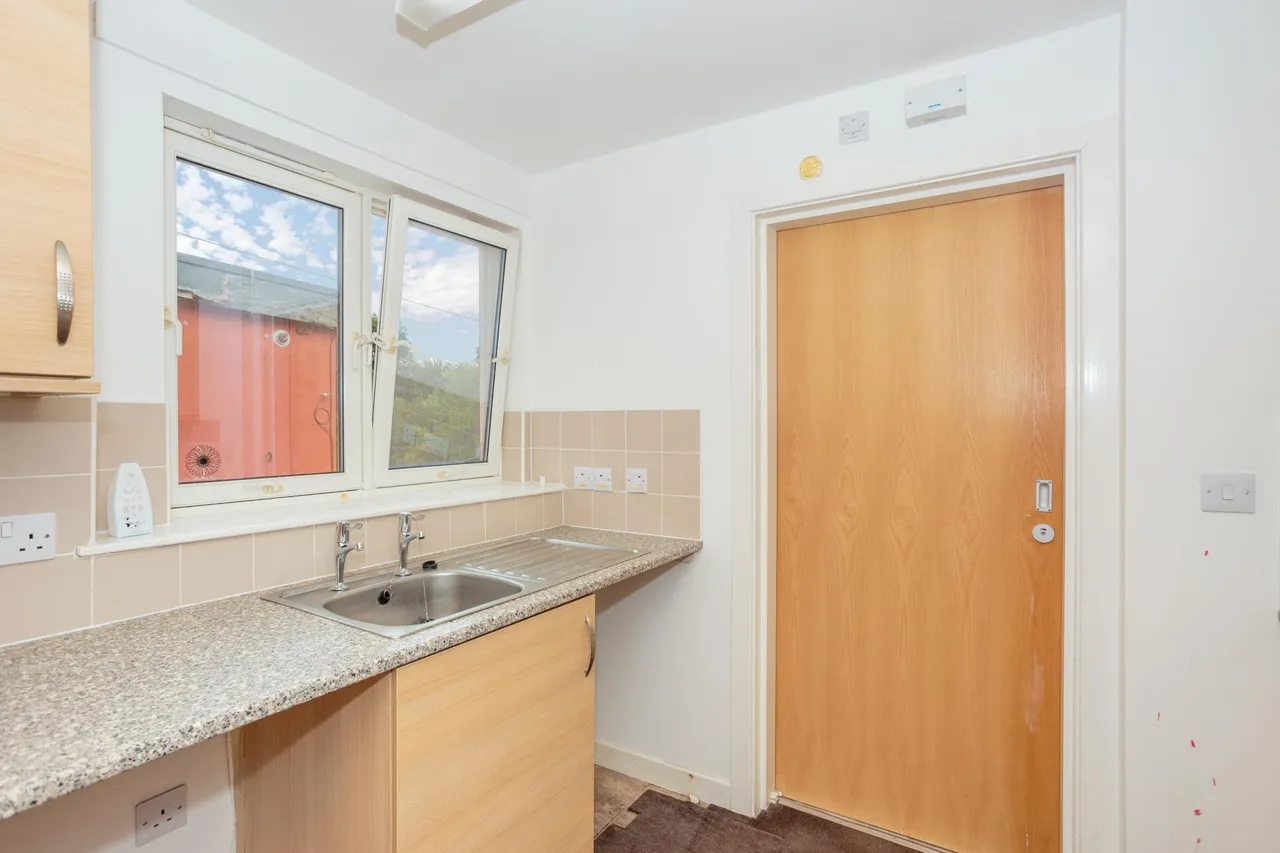 Millburn Avenue, Dumfries, DG1, photo 10