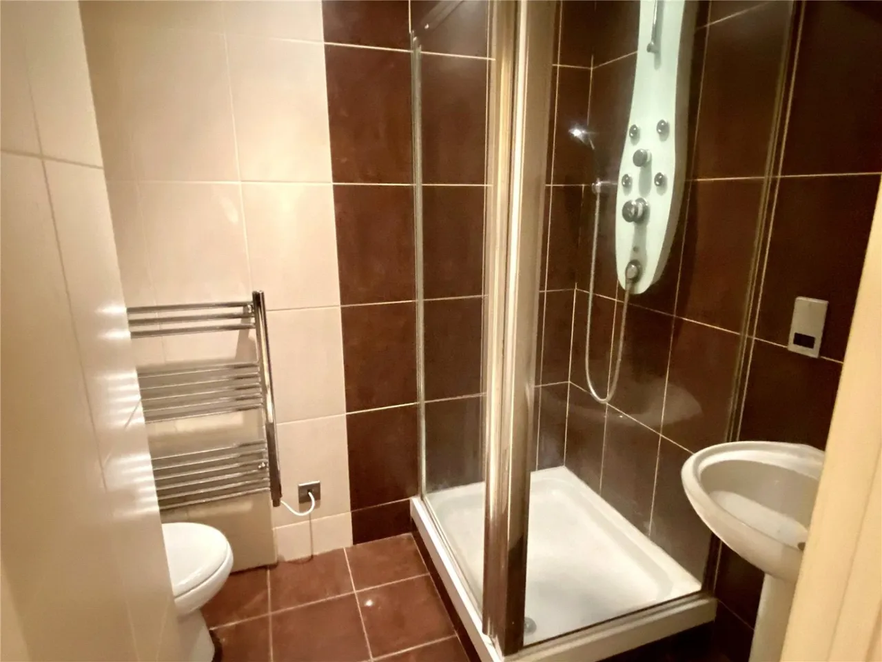 Old Westgate, Dewsbury, WF13, photo 7