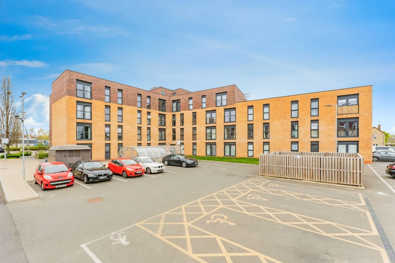 Station Road, Corby, NN17, photo 13