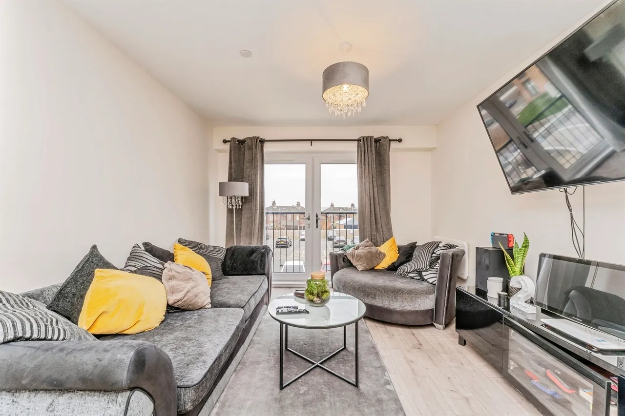 Station Road, Corby, NN17, photo 12