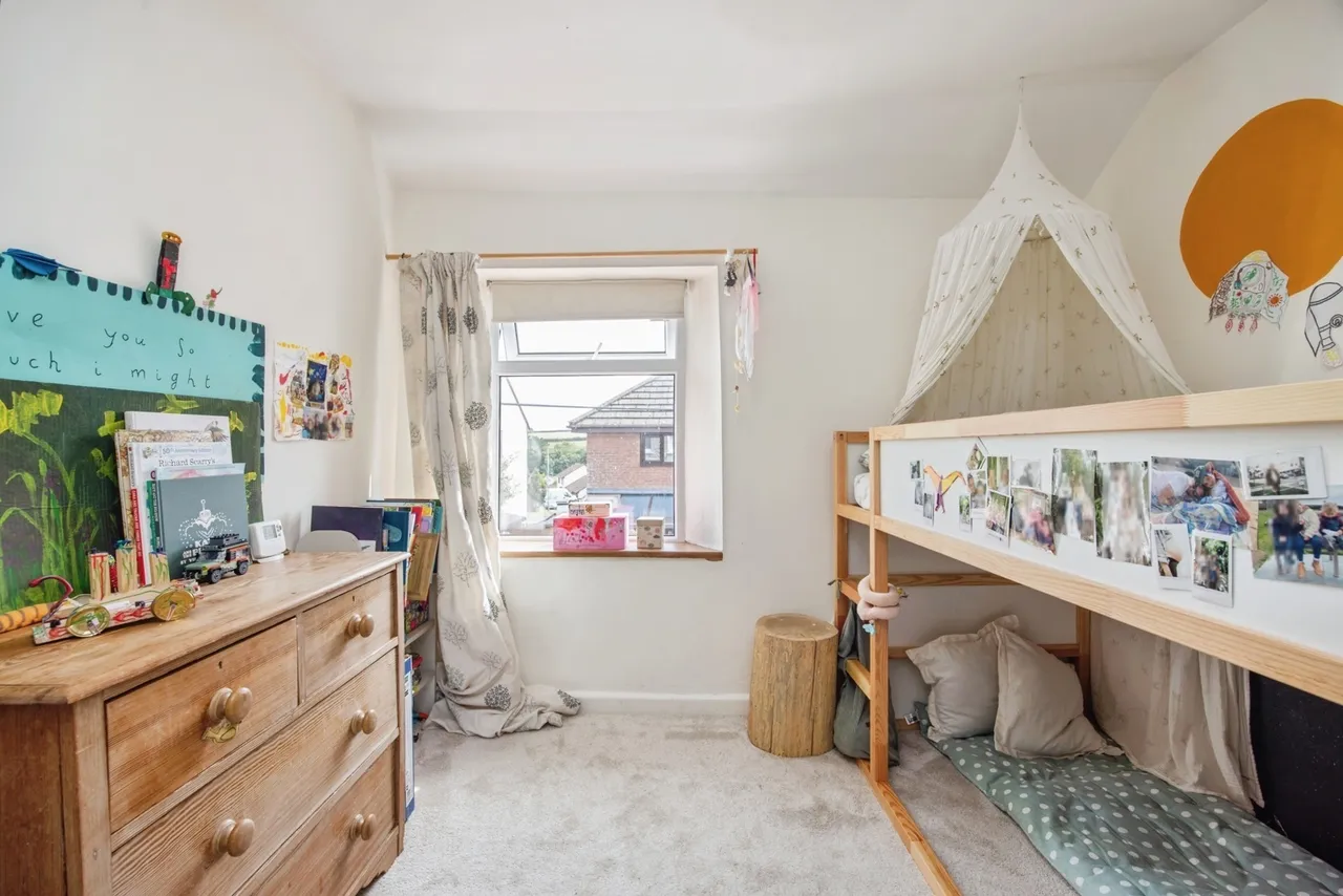 Higher East Street, St. Columb, TR9, photo 12