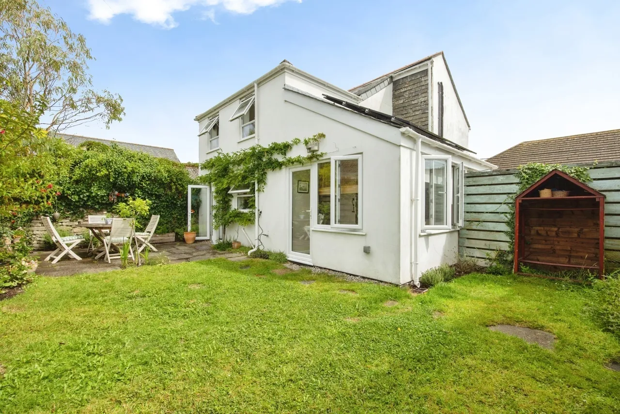 3 bed house for sale, Higher East Street, St. Columb, TR9