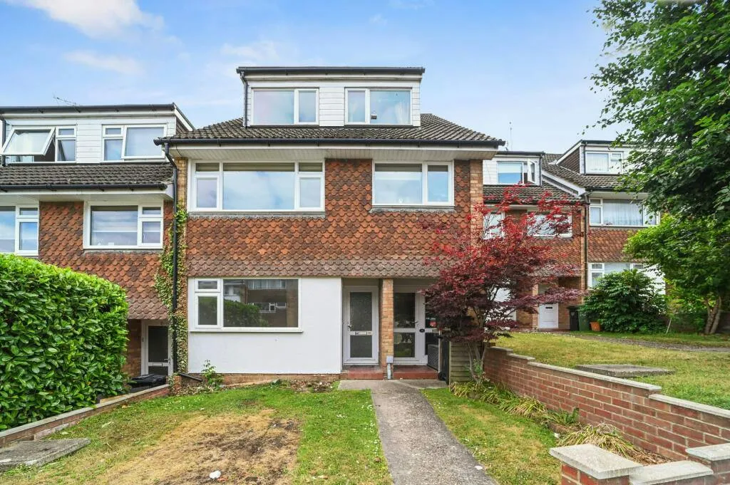 Chapel Court, Billericay, CM12, photo 9
