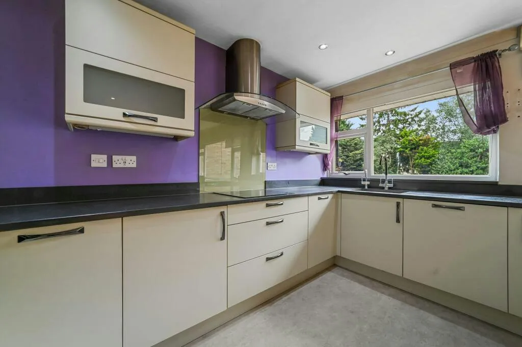 Chapel Court, Billericay, CM12, photo 5