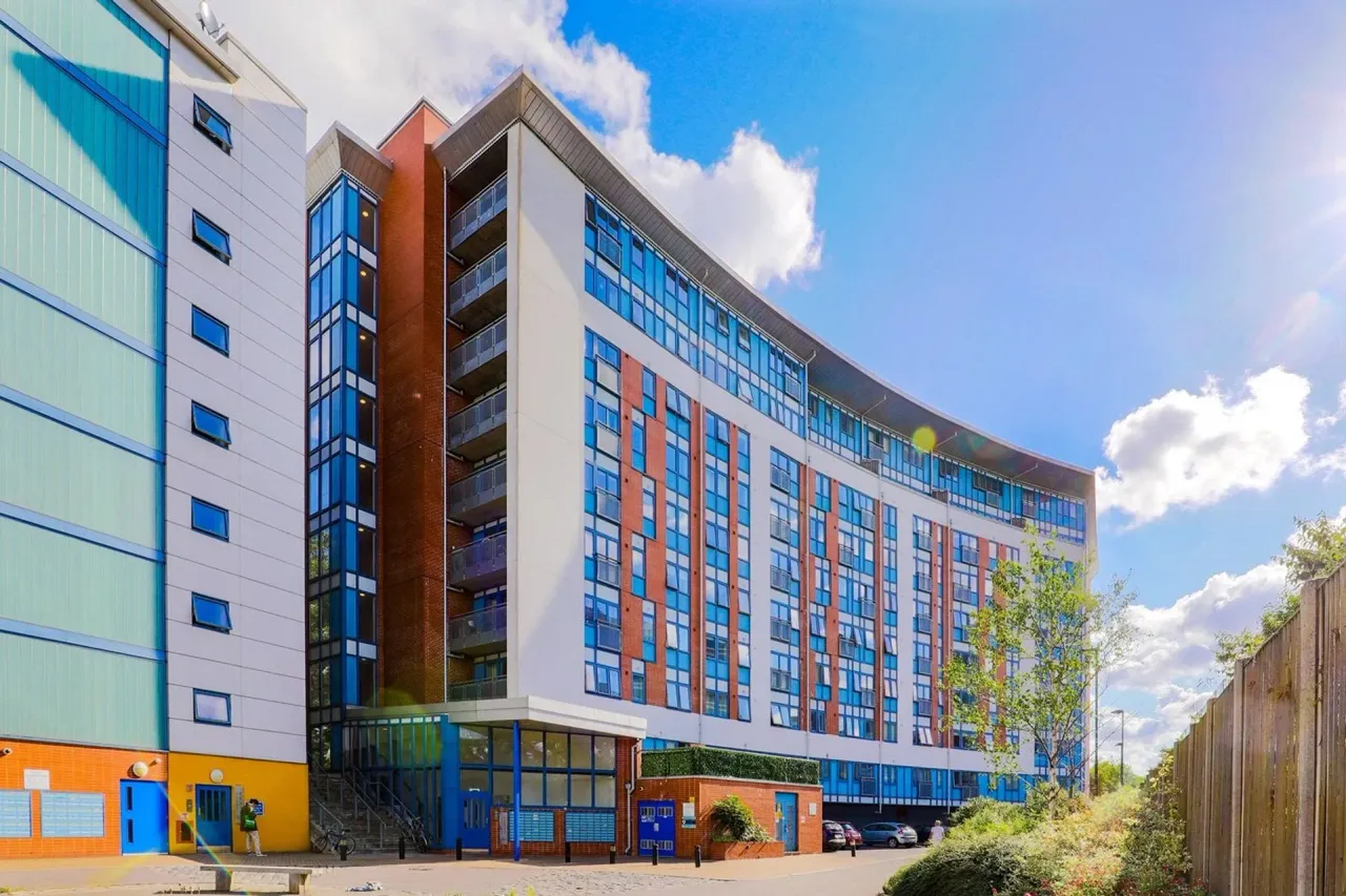 Meath Crescent, Leamore Court, E2, photo 11