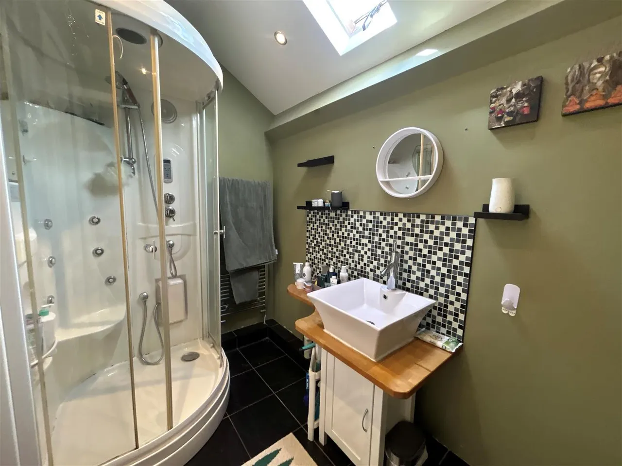 Willowdale Avenue, Heald Green, photo 11