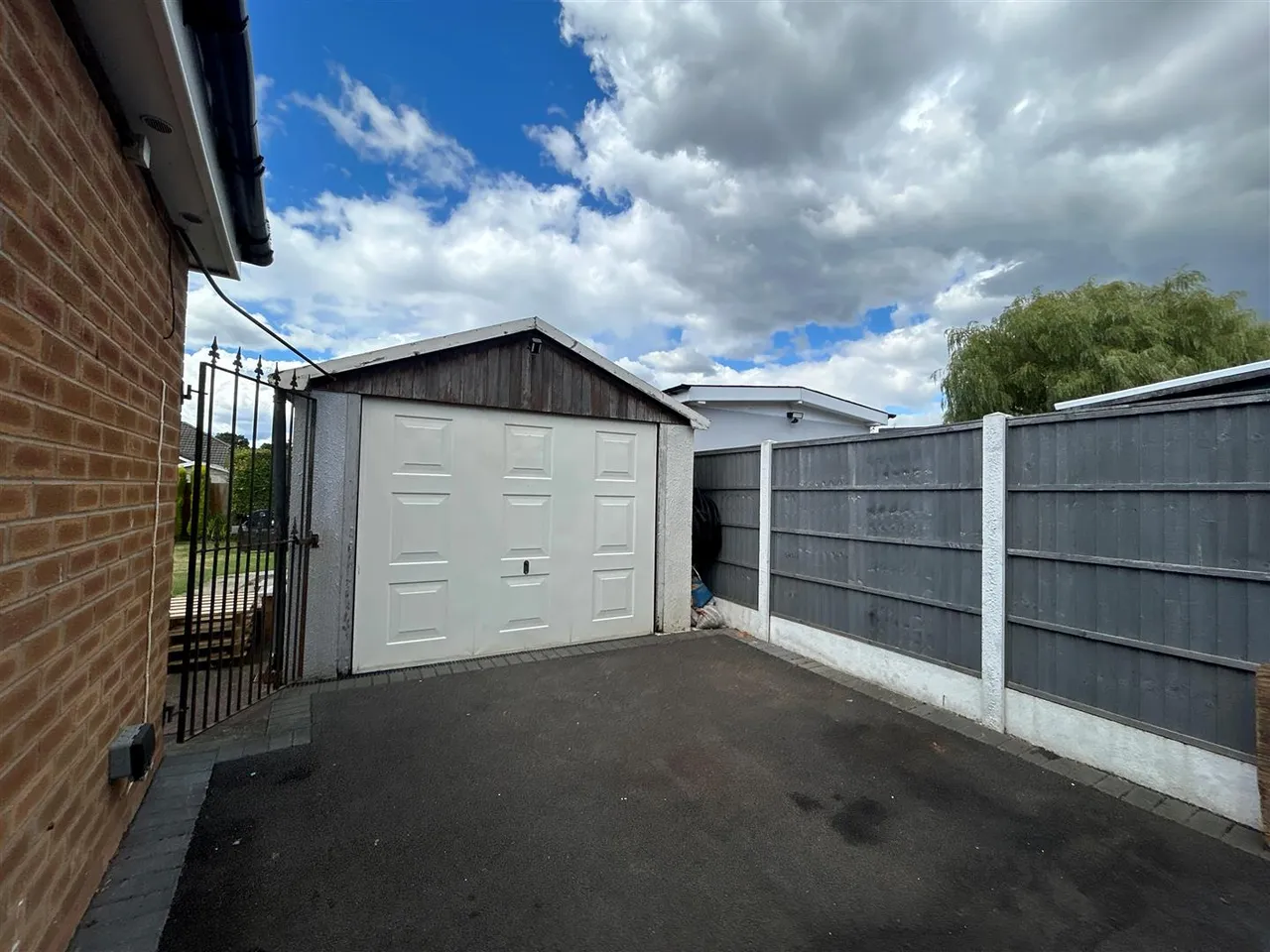 Willowdale Avenue, Heald Green, photo 19