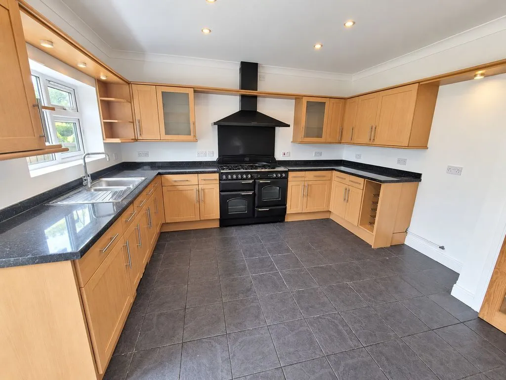 Lloyd Road, Handsworth Wood, B20, photo 5