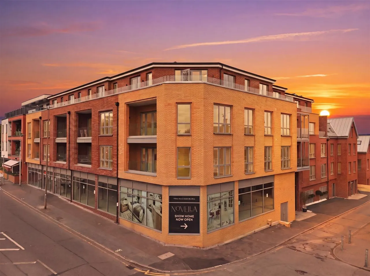 2 bed flat to rent, High Road, Chigwell, IG7