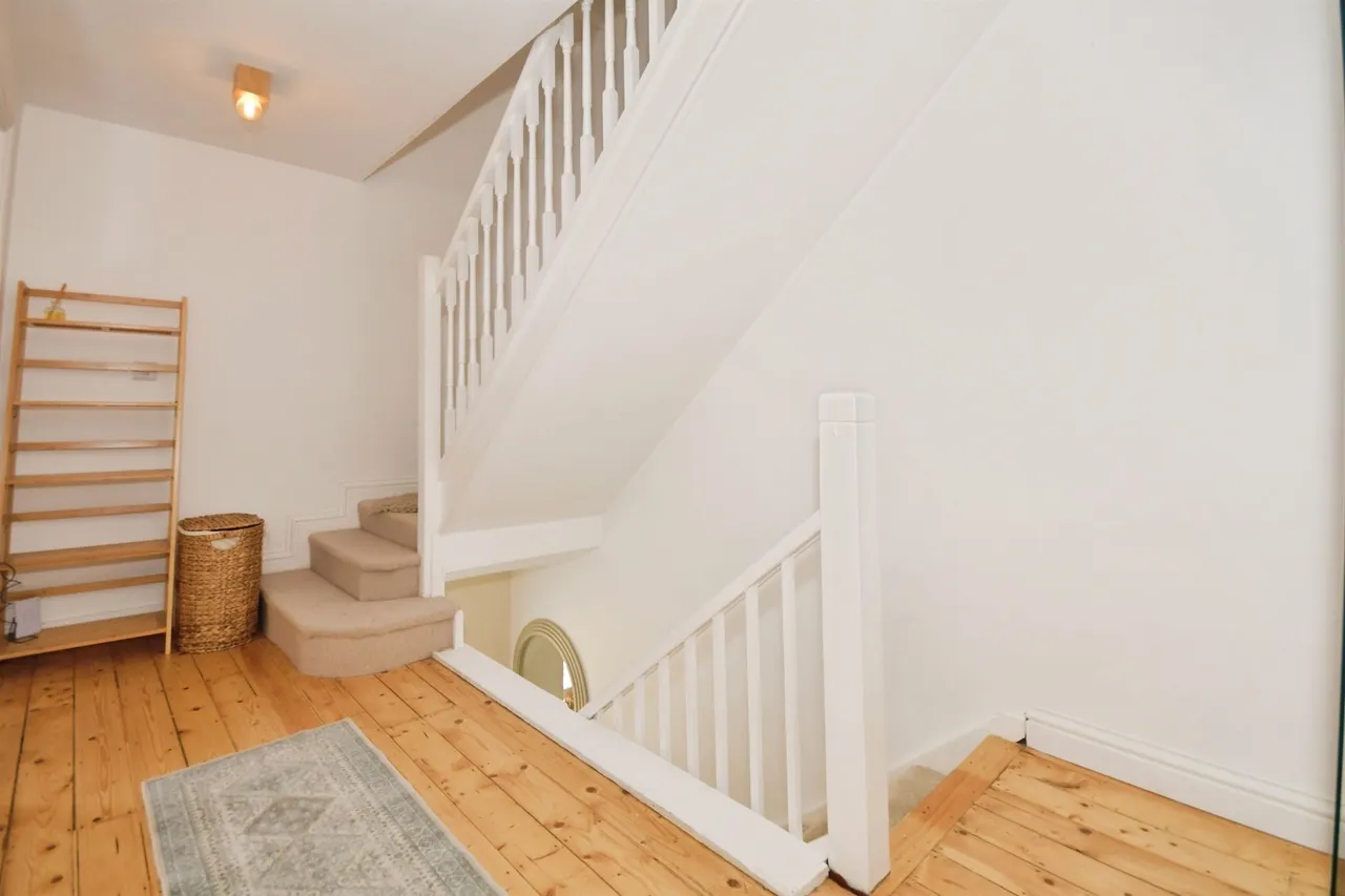 Gordon Road, Tideswell, SK17, photo 10