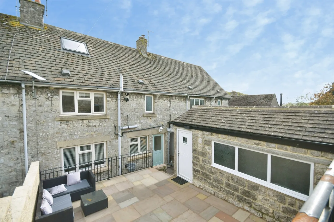 Gordon Road, Tideswell, SK17, photo 20
