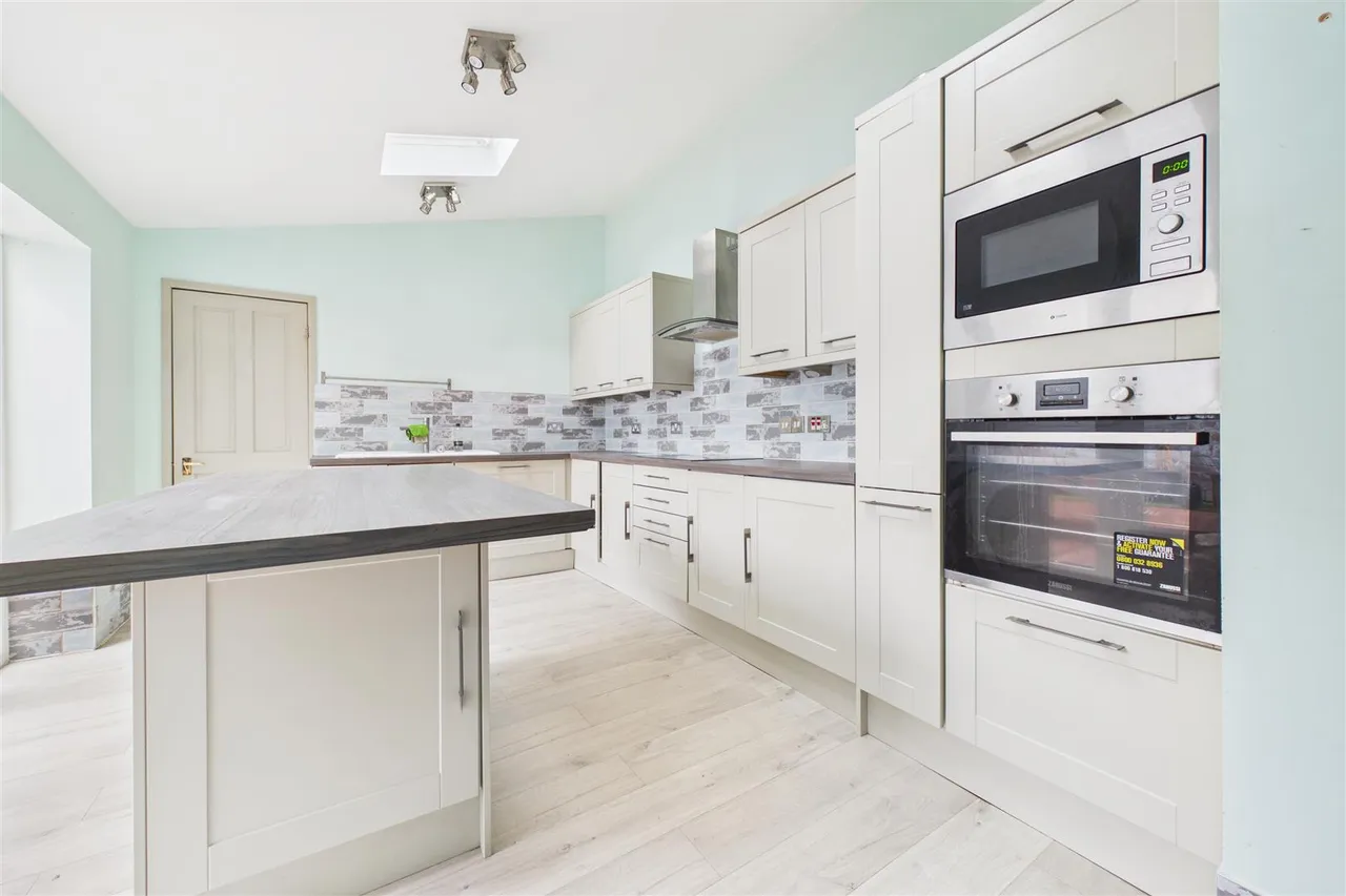 North Road, St. Andrews, BS6, photo 8