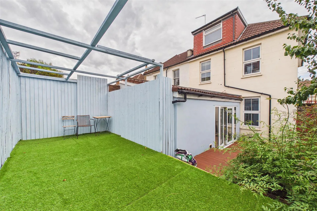 North Road, St. Andrews, BS6, photo 23