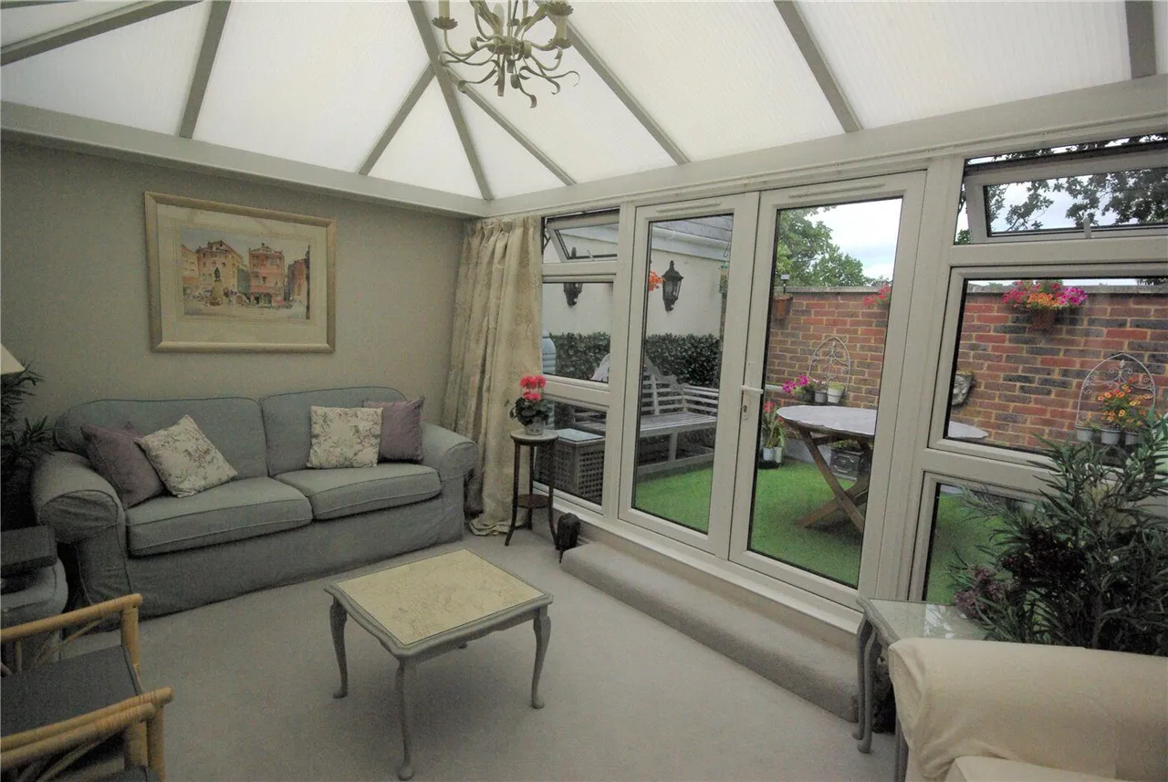 Clarence House, Winchester Hill, SO51, photo 6