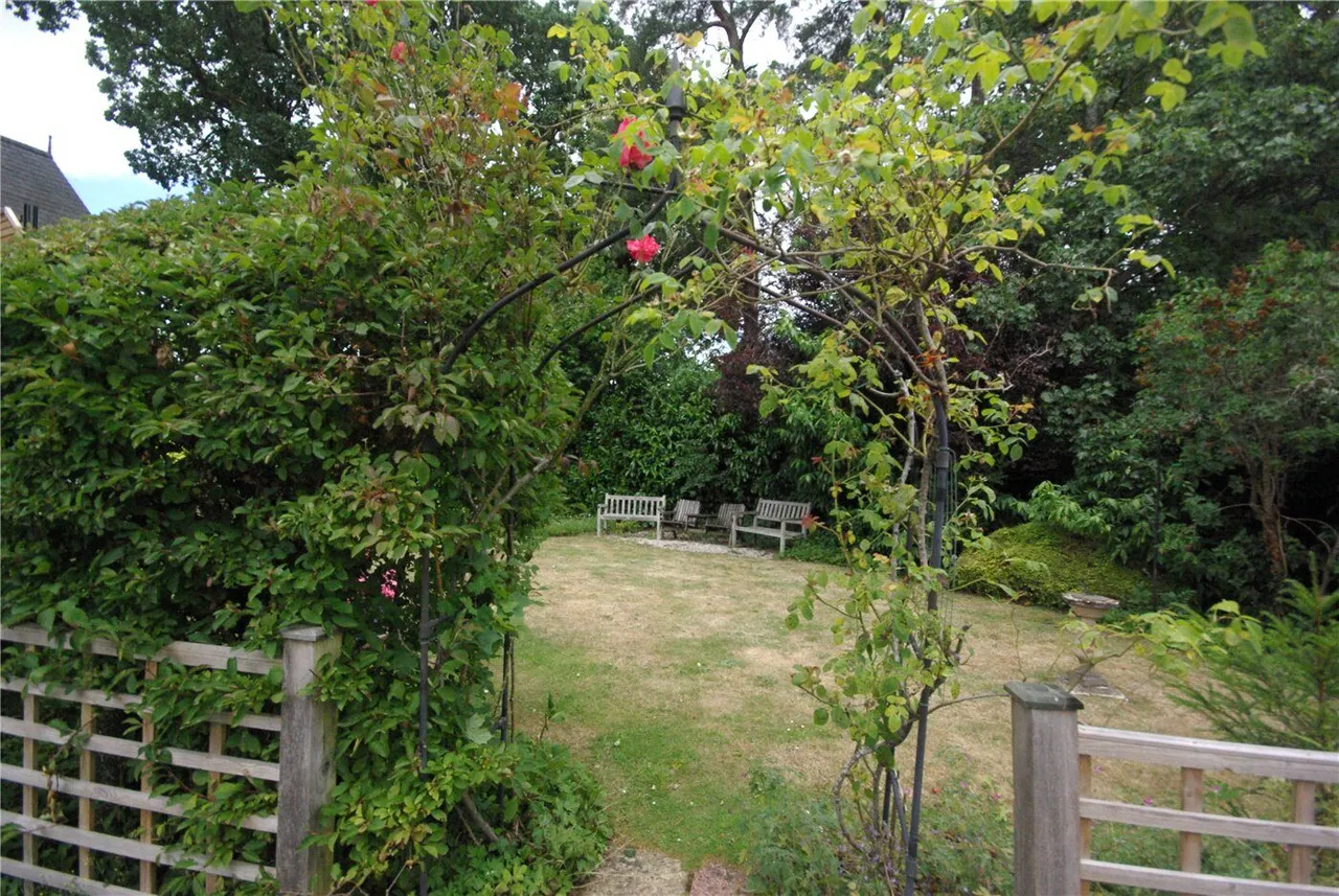 Clarence House, Winchester Hill, SO51, photo 16