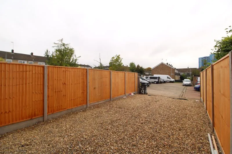 Arrow Close, Luton, LU3, photo 21