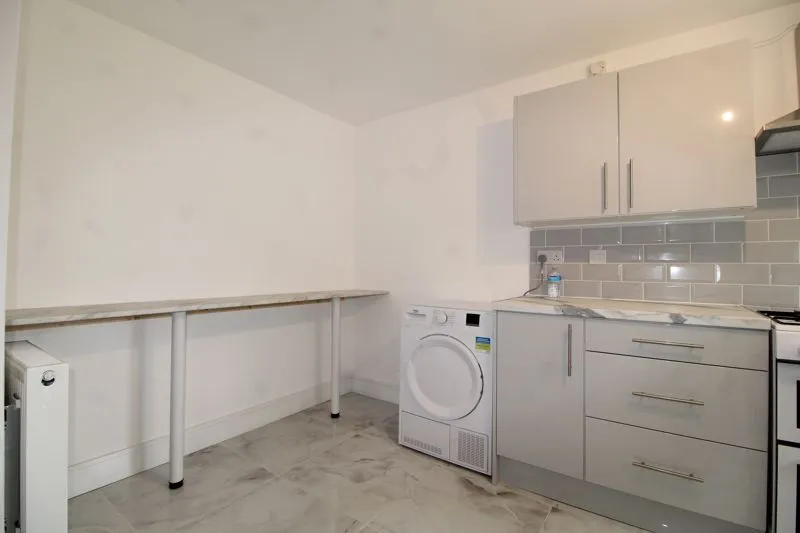 Arrow Close, Luton, LU3, photo 4