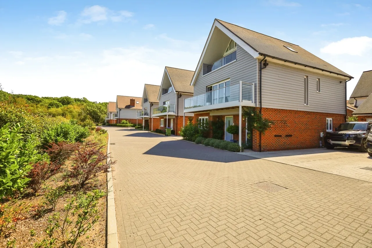 Lakeside, South Chailey, BN8, photo 28