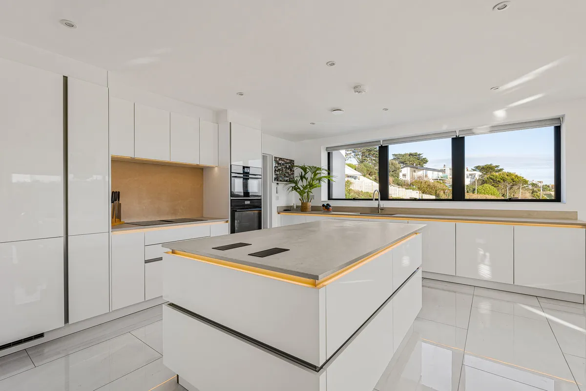 Exceptional contemporary home with incredible views, Newquay, photo 12