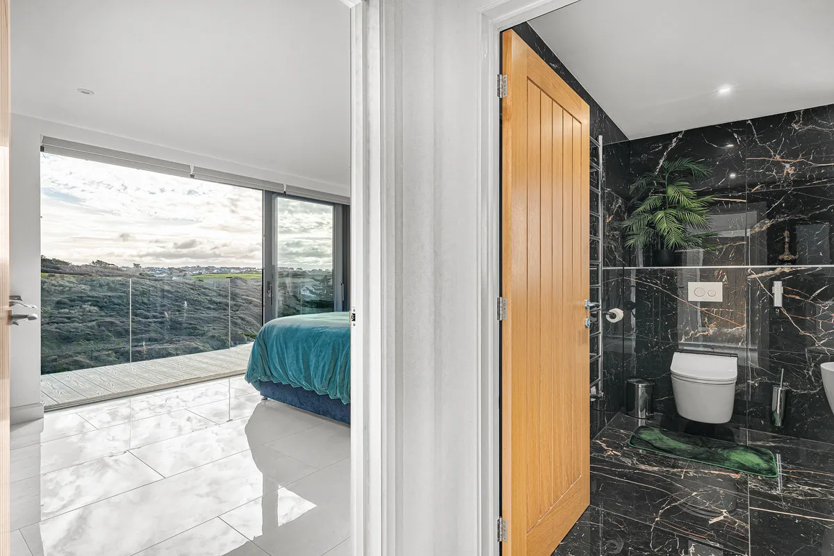 Exceptional contemporary home with incredible views, Newquay, photo 19