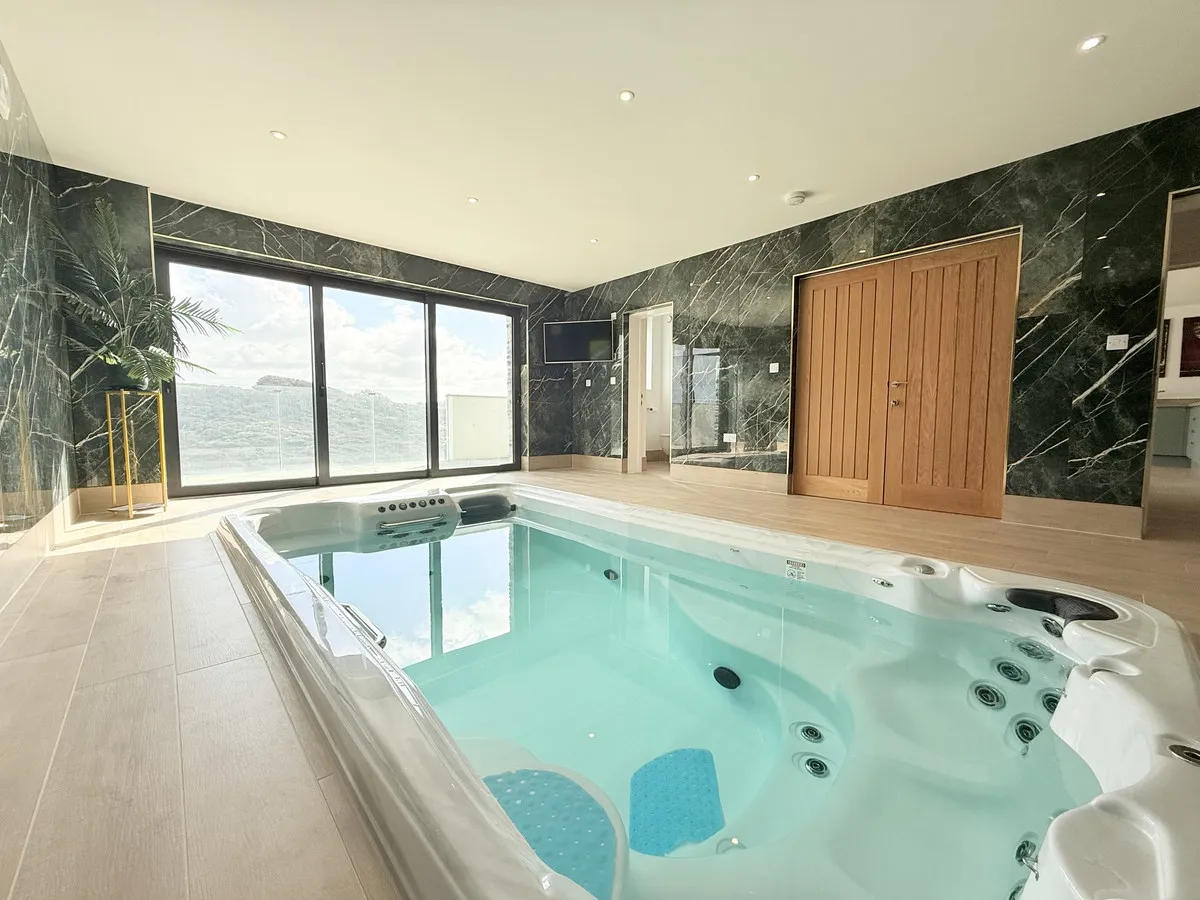 Exceptional contemporary home with incredible views, Newquay, photo 28