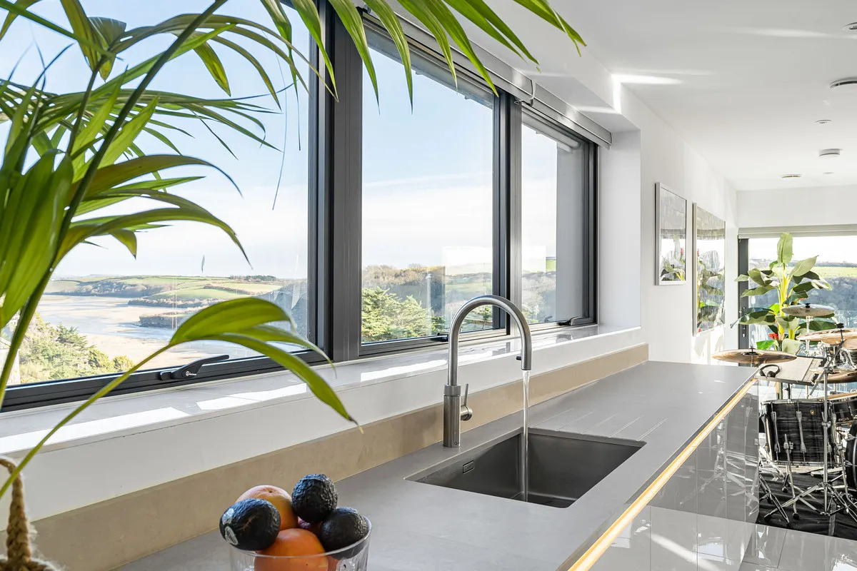 Exceptional contemporary home with incredible views, Newquay, photo 15