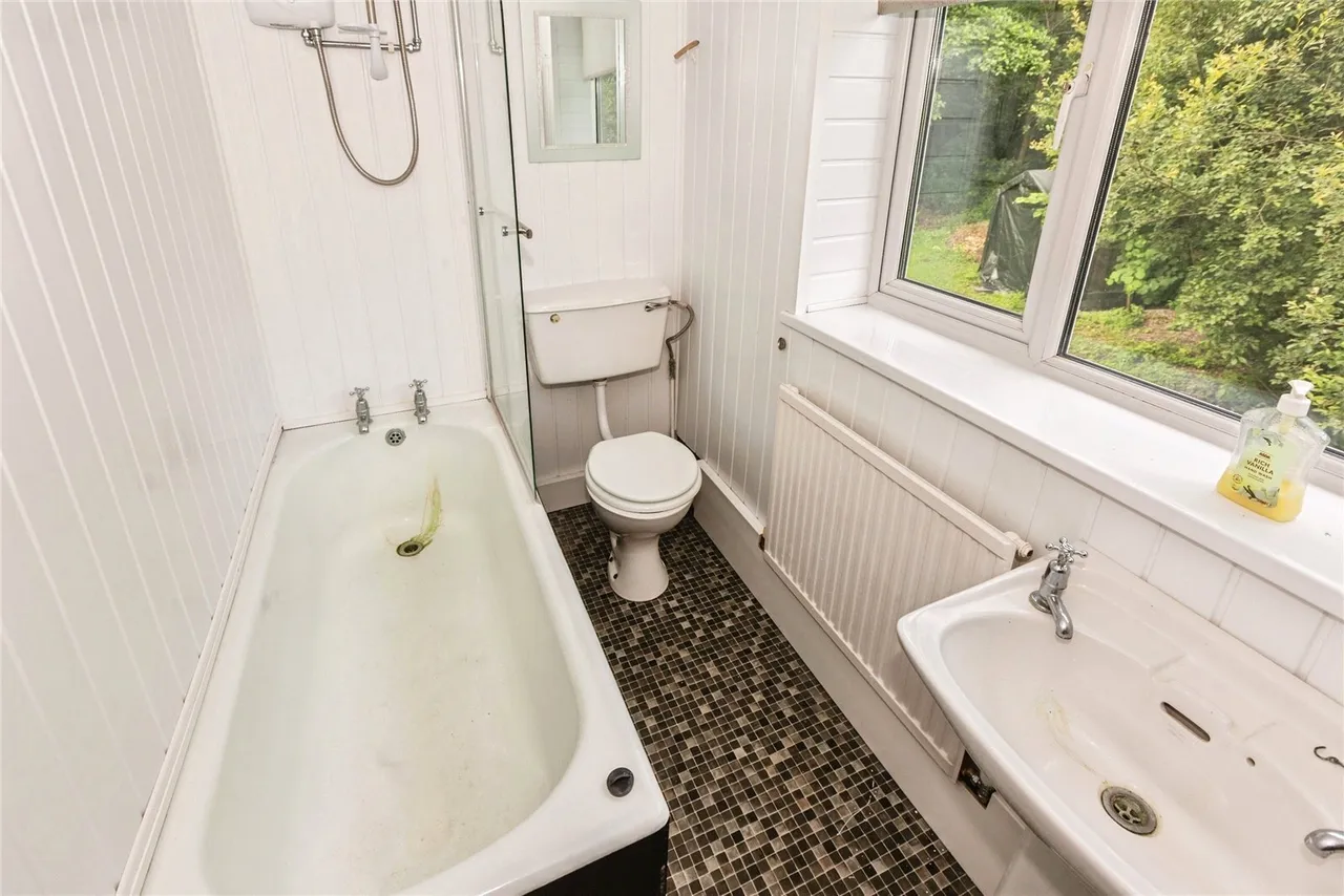 Llanmorlais, Swansea, SA4, photo 21