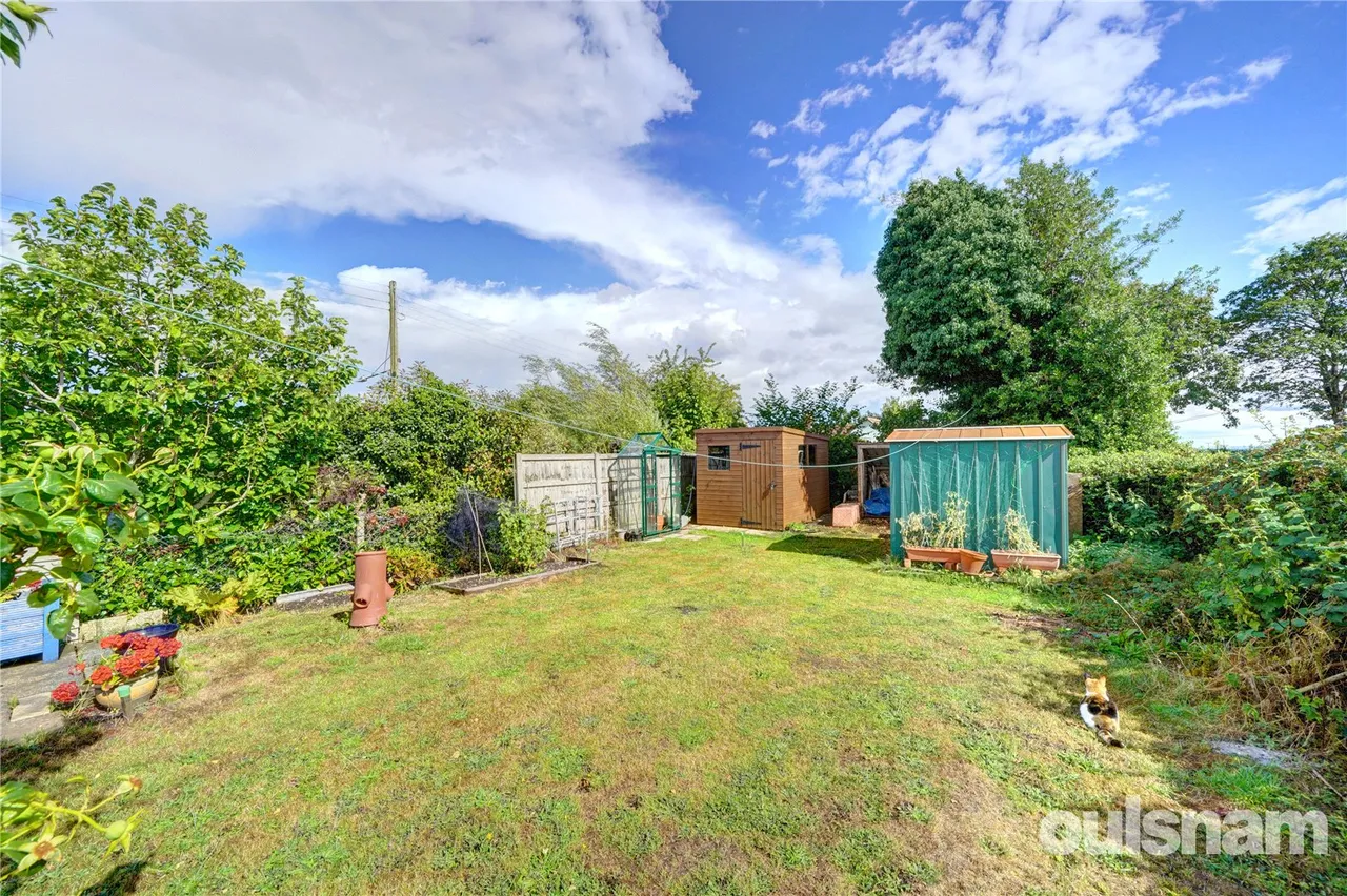 Doctors Hill, Bournheath, Bromsgrove, Worcestershire, B61 9JE, photo 12