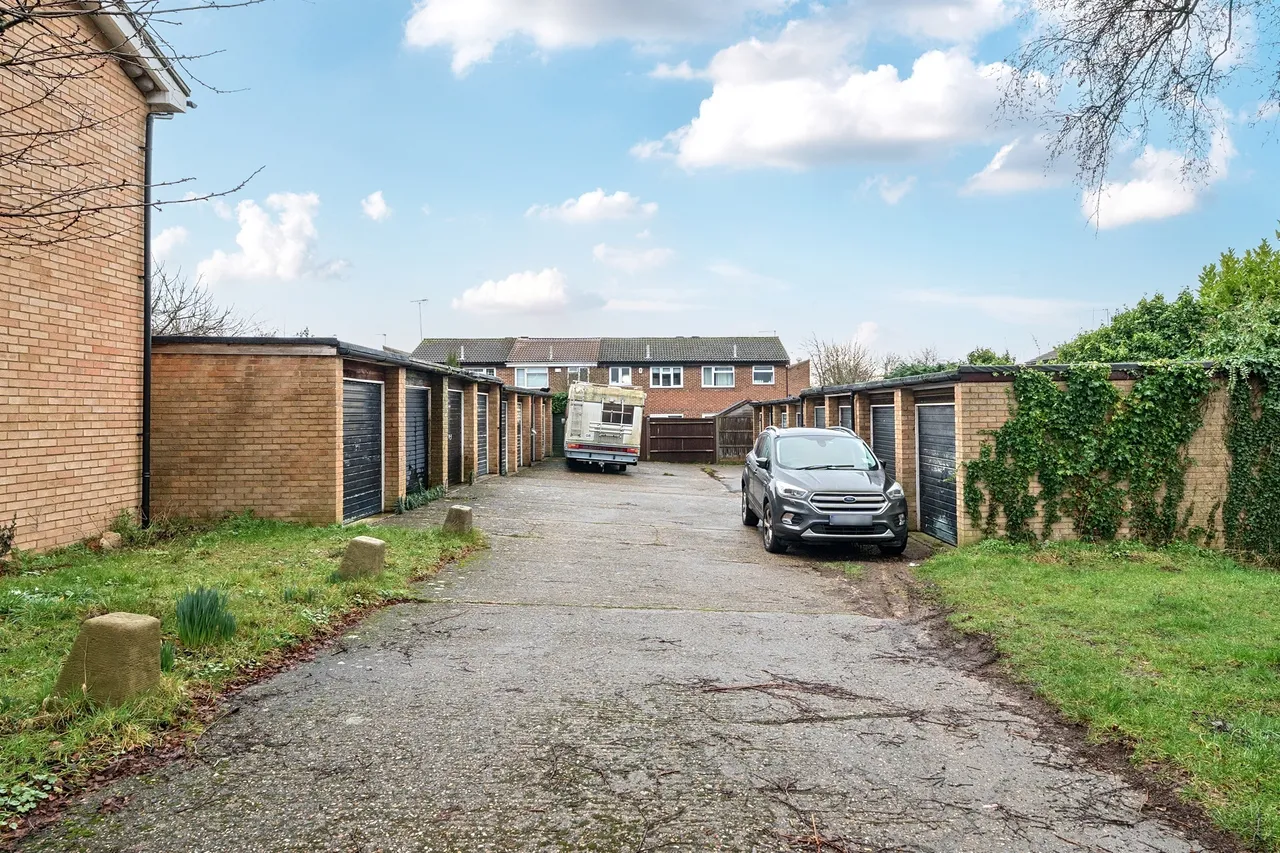 Beaumont Close, Maidenhead, SL6, photo 12
